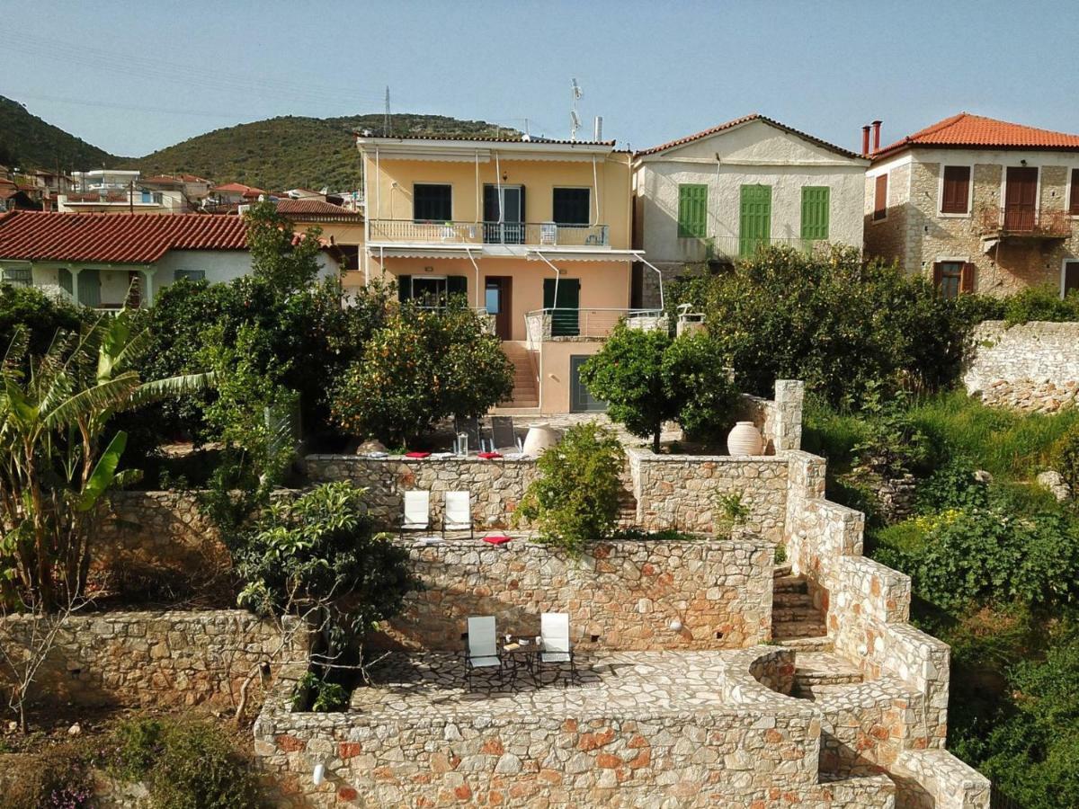 Seafront Apartment Ιι In Kiveri, Near Nafplion. Exterior photo