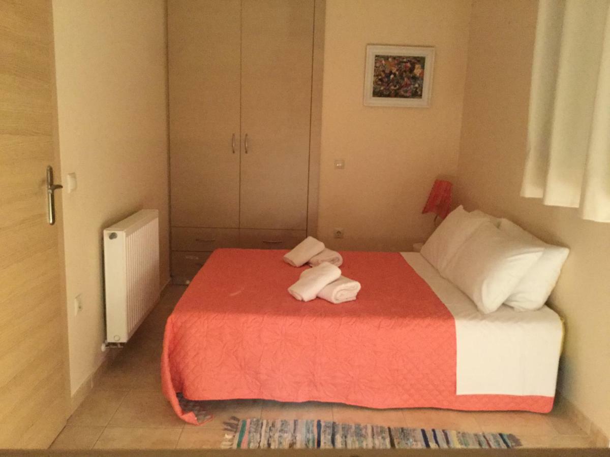 Seafront Apartment Ιι In Kiveri, Near Nafplion. Exterior photo